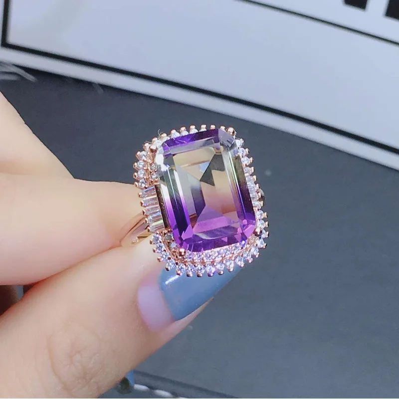 Graduated multi-color flowing light simulated gradient color gemstone pendant for ladies, suitable for fashionable parties. Made