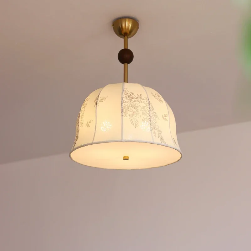 

SANDYHA элегантный французский скандинавский подвесной светильник, тканевая люстра, идеально подходящая для гостиной, спальни, столовой, кабинета, теплый романтический