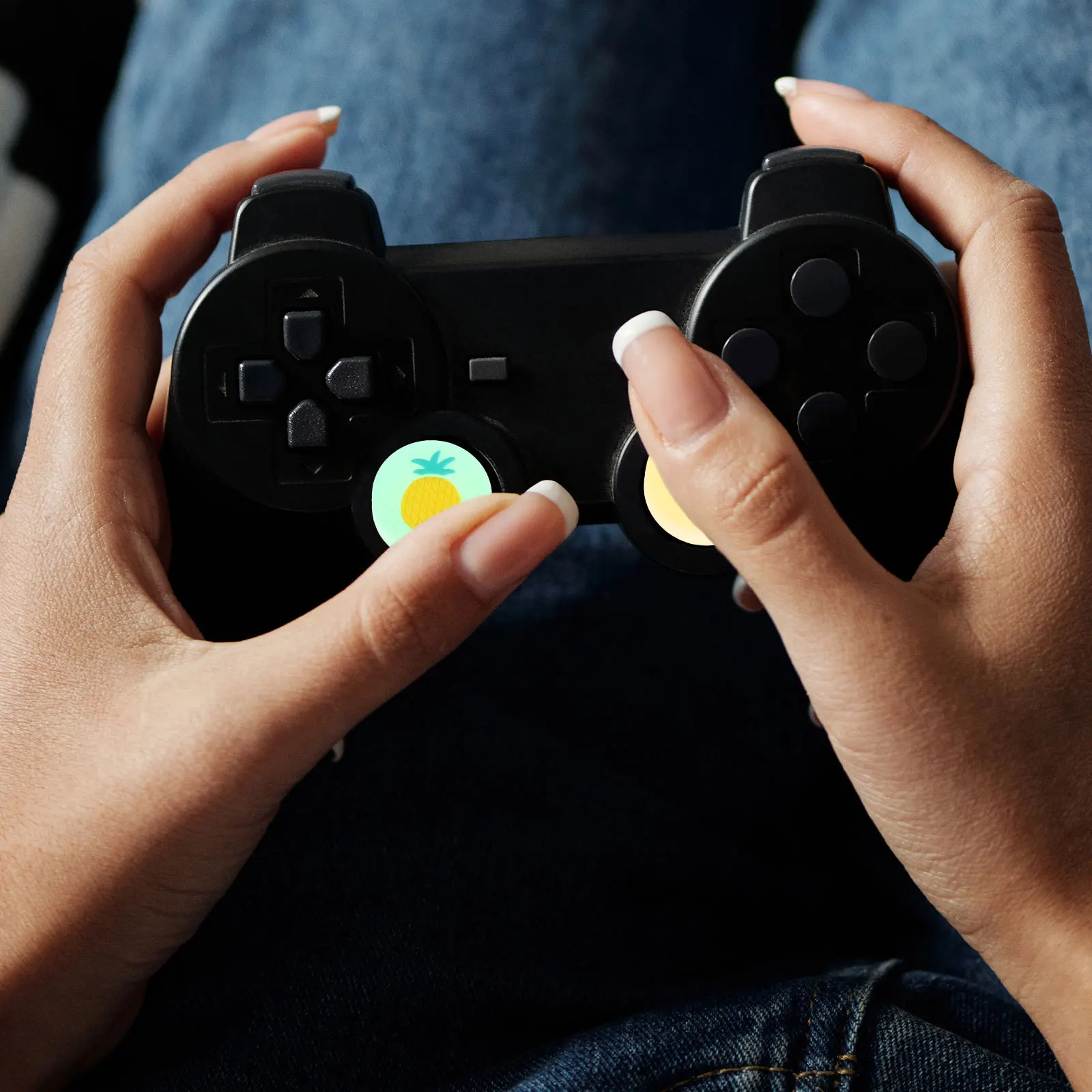 

4Pcs Glow Switch Joystick Caps Thumbstick Grips Silicone Button Covers Gaming Controller Protective Grip Replacement Accessories