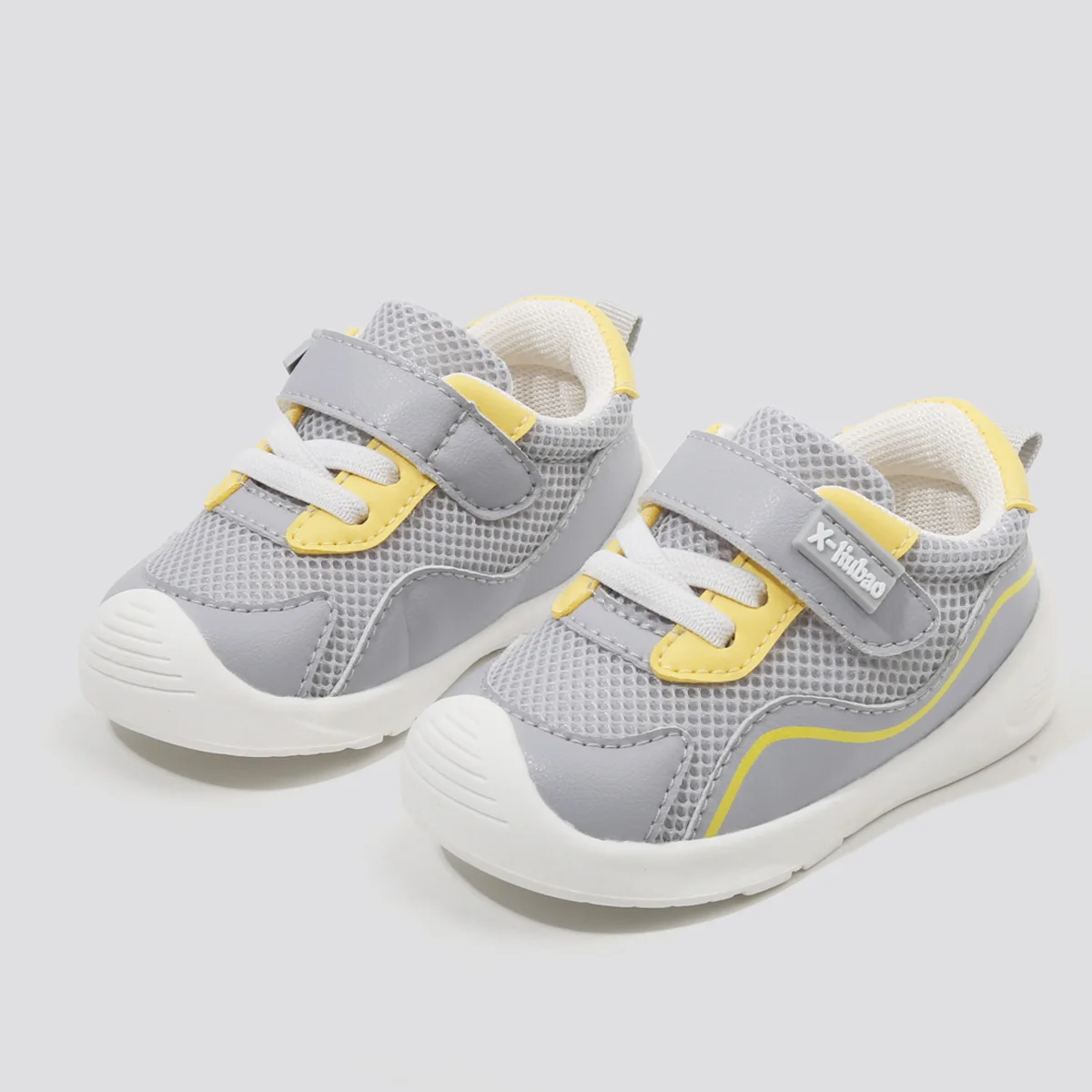 Baby ademende mesh peuterschoenen voor jongens en meisjes Antislip sneakers met zachte zolen