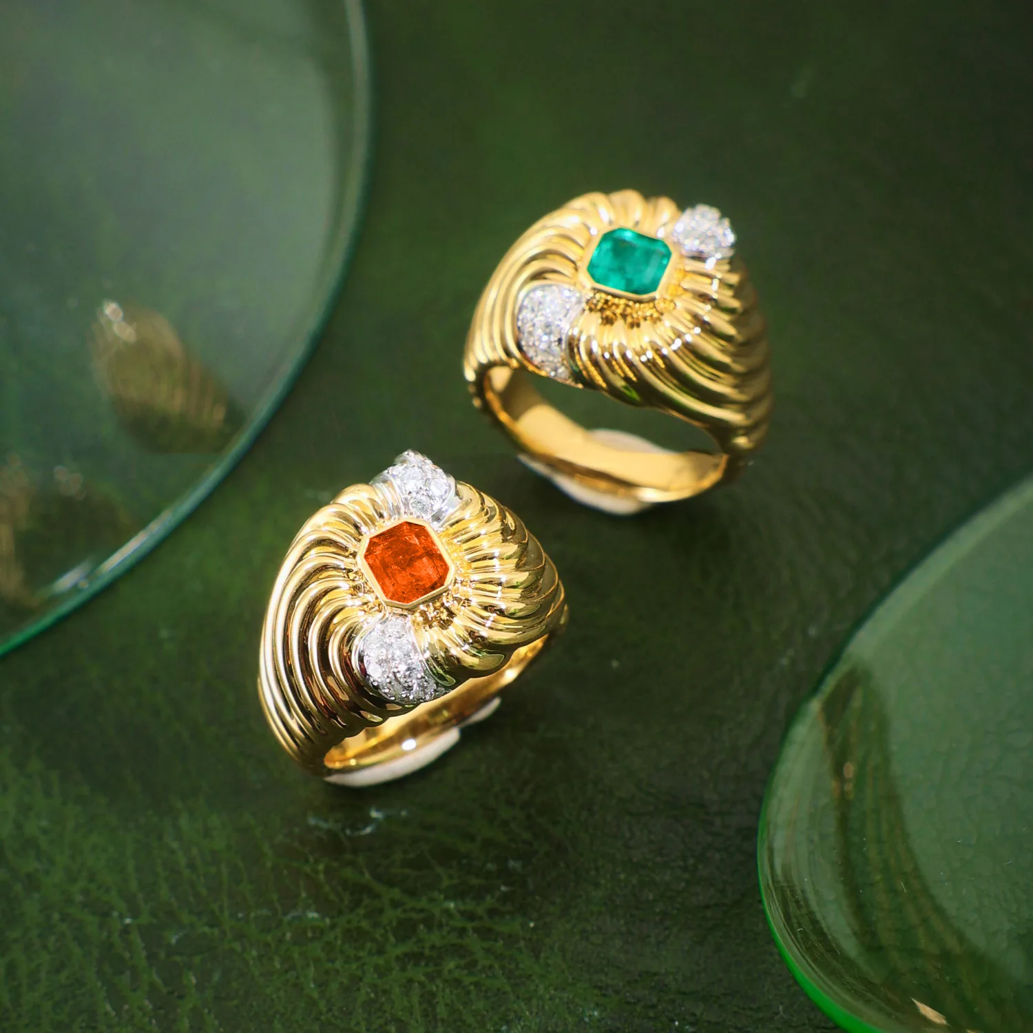 Vintage Medieval Style Texture Sense 18K Gold Plated Rings Inlaid with Simulation Emerald Fanta Orange Gemstone Ring For Women