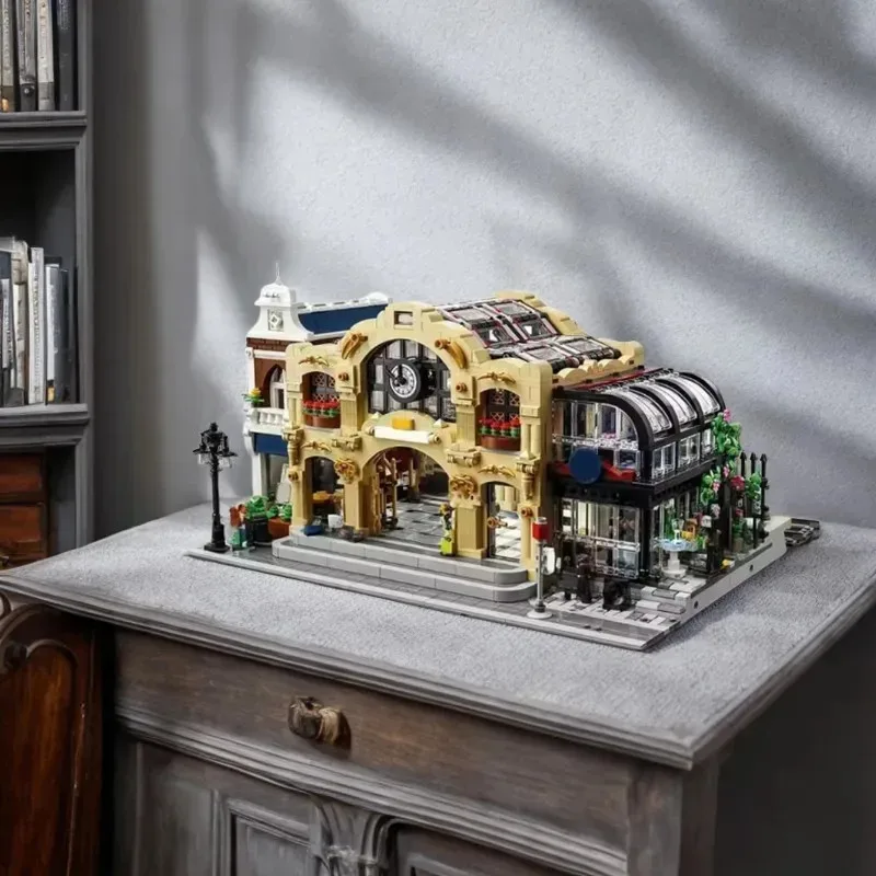 

3050PCS Creative Series Architectural House Ornament 910034 Cross Station Adult Educational Assembly Building Blocks Toy Gift