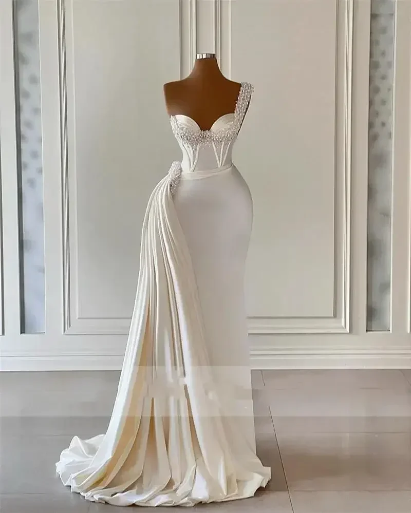 Customized One Shoulder Shinny Pearls Wedding Dress for Bride Satin Pleated Vestidos De Noiva Mermaid Church  Bridal Dress