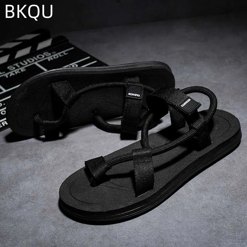 Summer Couple Style 3-color Rope with Flip-flops Fashion Fashion Beach Shoes Comfortable Non-slip Fashion Trend Wear-resistant