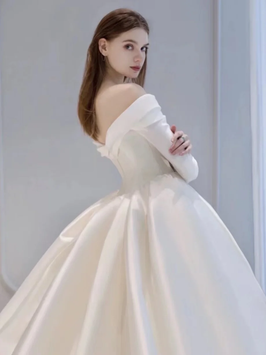 Coréen Sle Satin Light Mariage Dr Nouvelle Mariée Une épaule Longue Sve Minceur Nouveau Modèle Principal Dr Elely Simple Vint...