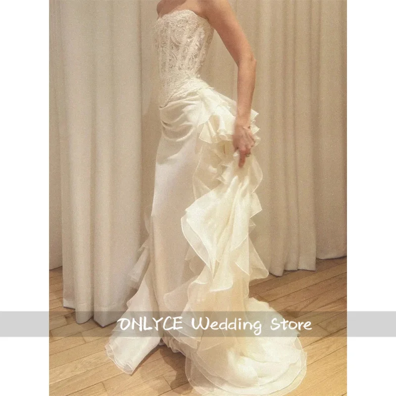 Custom Strapless Lace Satin Wedding Dress Ruffled Tiered Train Bridal Gown Elegant Formal Evening Party Gown