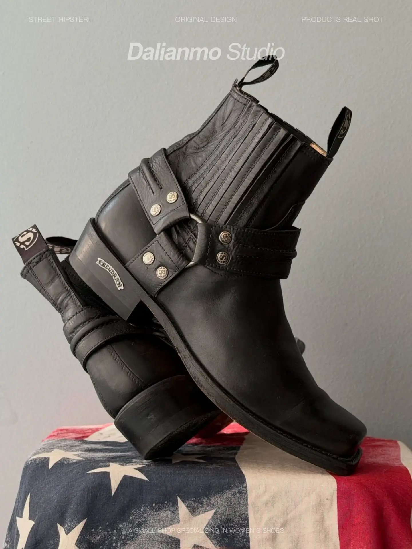 Black Chelsea Boots Women's Vintage Faded Short Boots Thick Heel Booties Ankle High Booties Heightening Middle-Aged Booties
