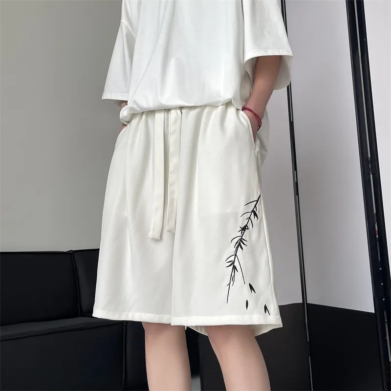 التطريز عارضة السراويل الرجال السراويل الرياضية الصيف الأساسية بسيطة فضفاضة الهيب هوب الشارع الشهير النمط الصيني الترفيه السراويل أبيض / أسود