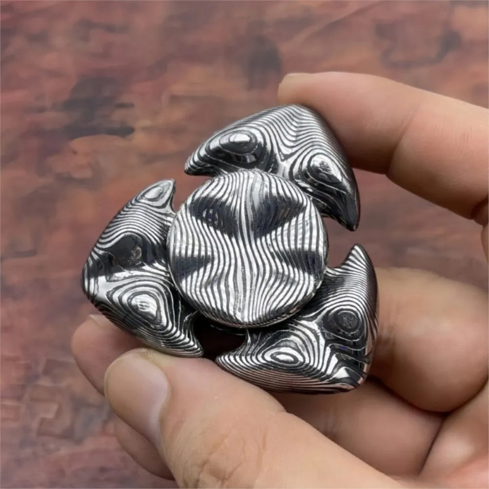 Diseño de lluvia EDC calamar XL Fidget Spinner Timascus Zircuti Damasco Gyro tres hojas Fidget Spinner juguete para aliviar el estrés