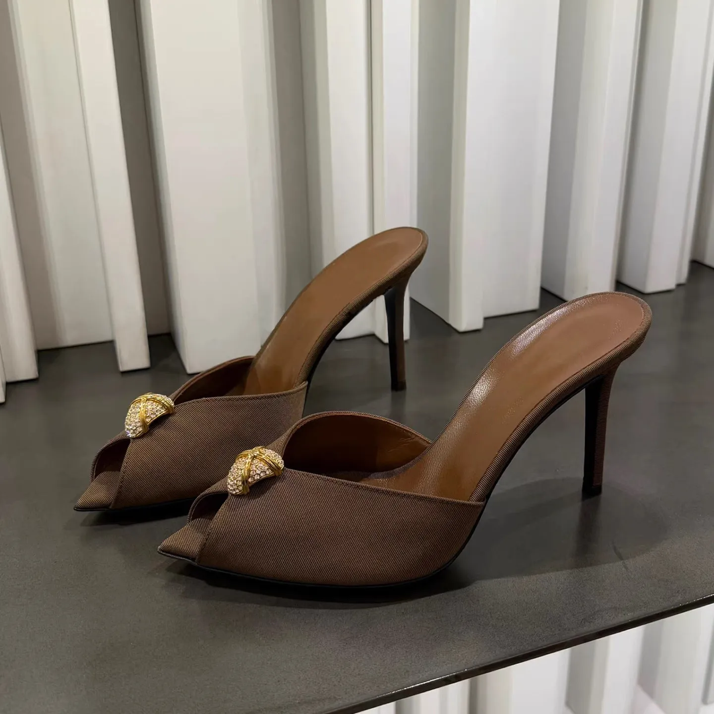 Women's Summer New Metal Decorative Sandals Rhinestone Pointed Fish Mouth Thin Heel High Heel Fashion Sandals
