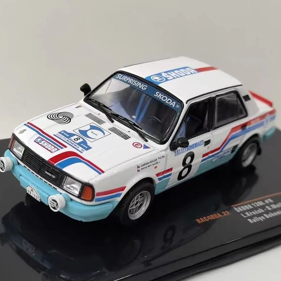

IXO 1/43 SKODA 130л # Модель Skoda Racing 8 1988, сплав
