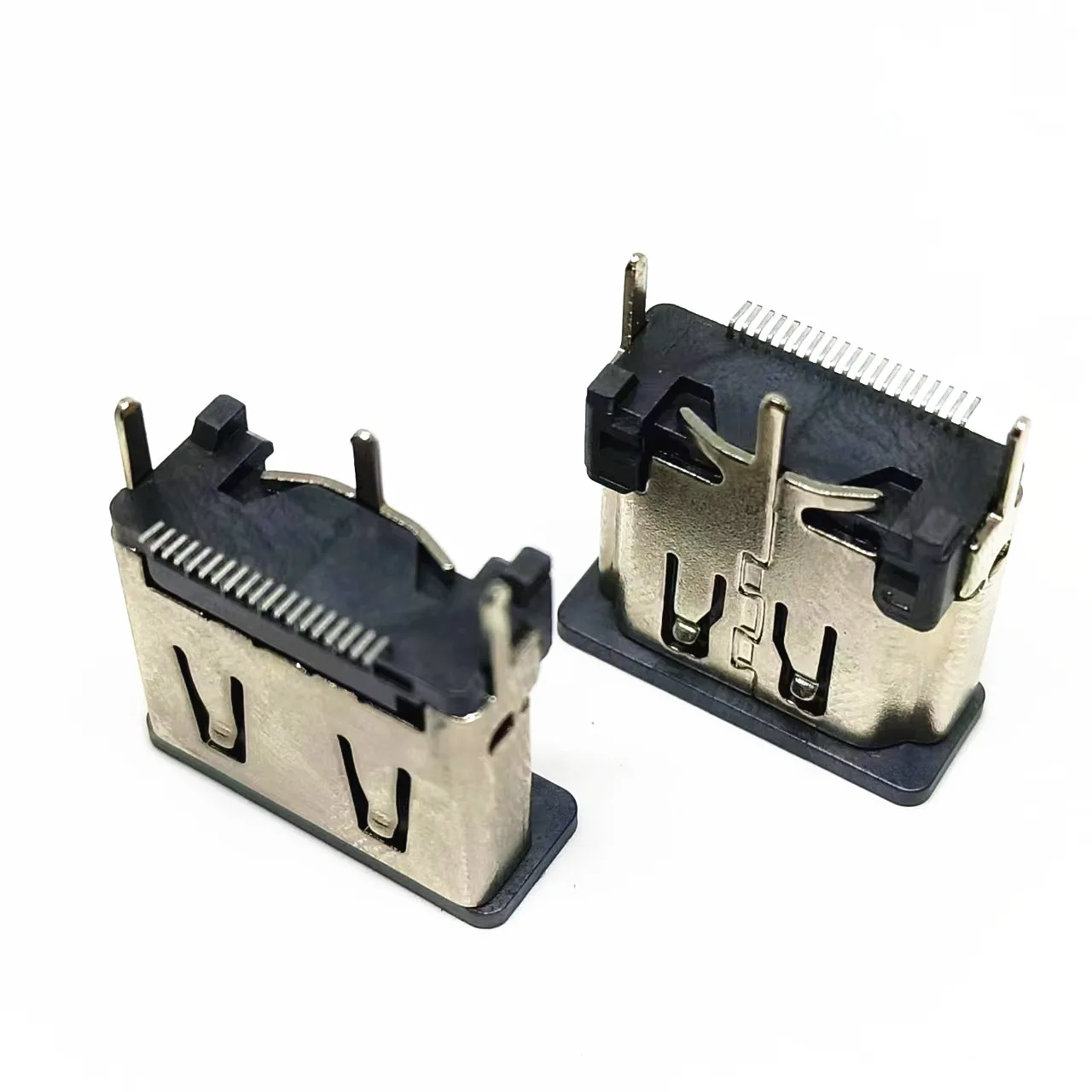 

Гнездовой разъем HDMI, 19-контактный, тип A, вертикальный 180 ° Вертикальный SMT + 3 ножки DIP, высота 13,0 мм, прямое крепление