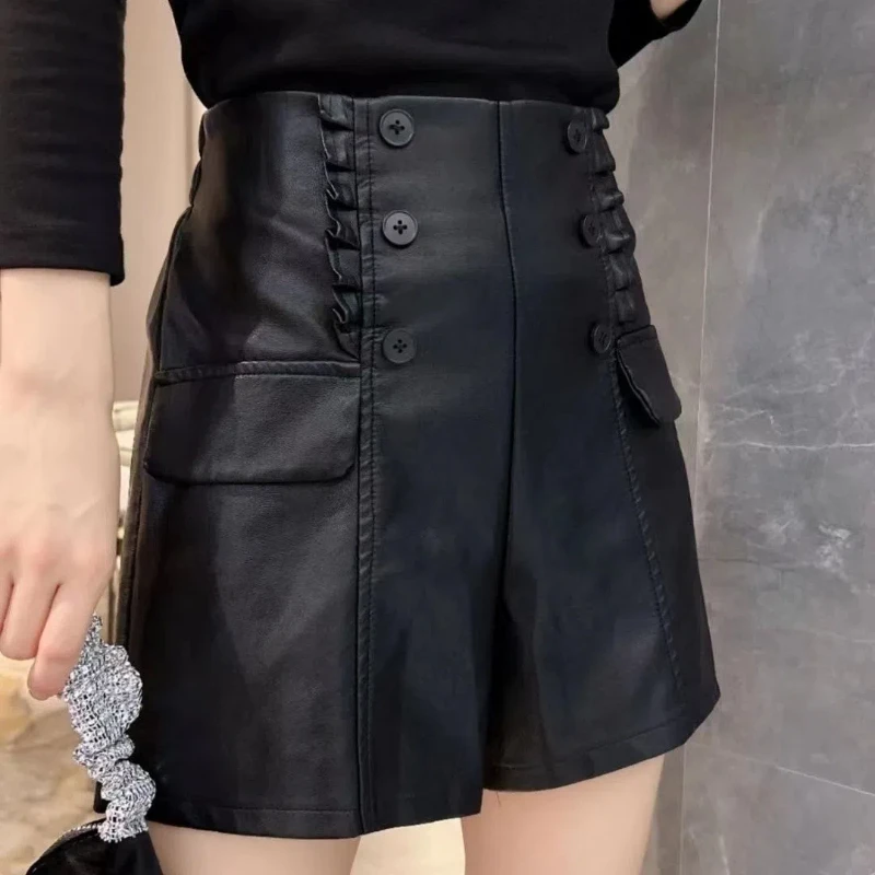 

High-waisted Leather Shorts for Women New Autumn and Winter Popular A-line Large Size Slim Pu Wide-leg Outer Boot Pants Spring