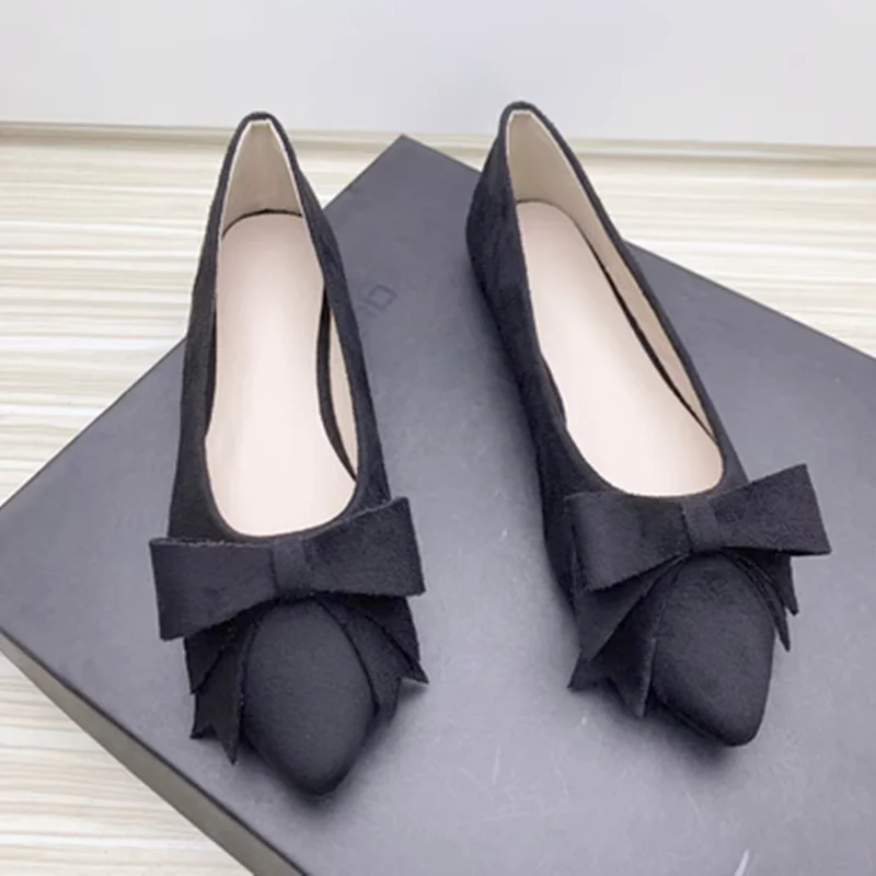 حذاء باليه ناعم للسيدات بتصميم - مراجعة Women Shoes For Big Feet وسعره