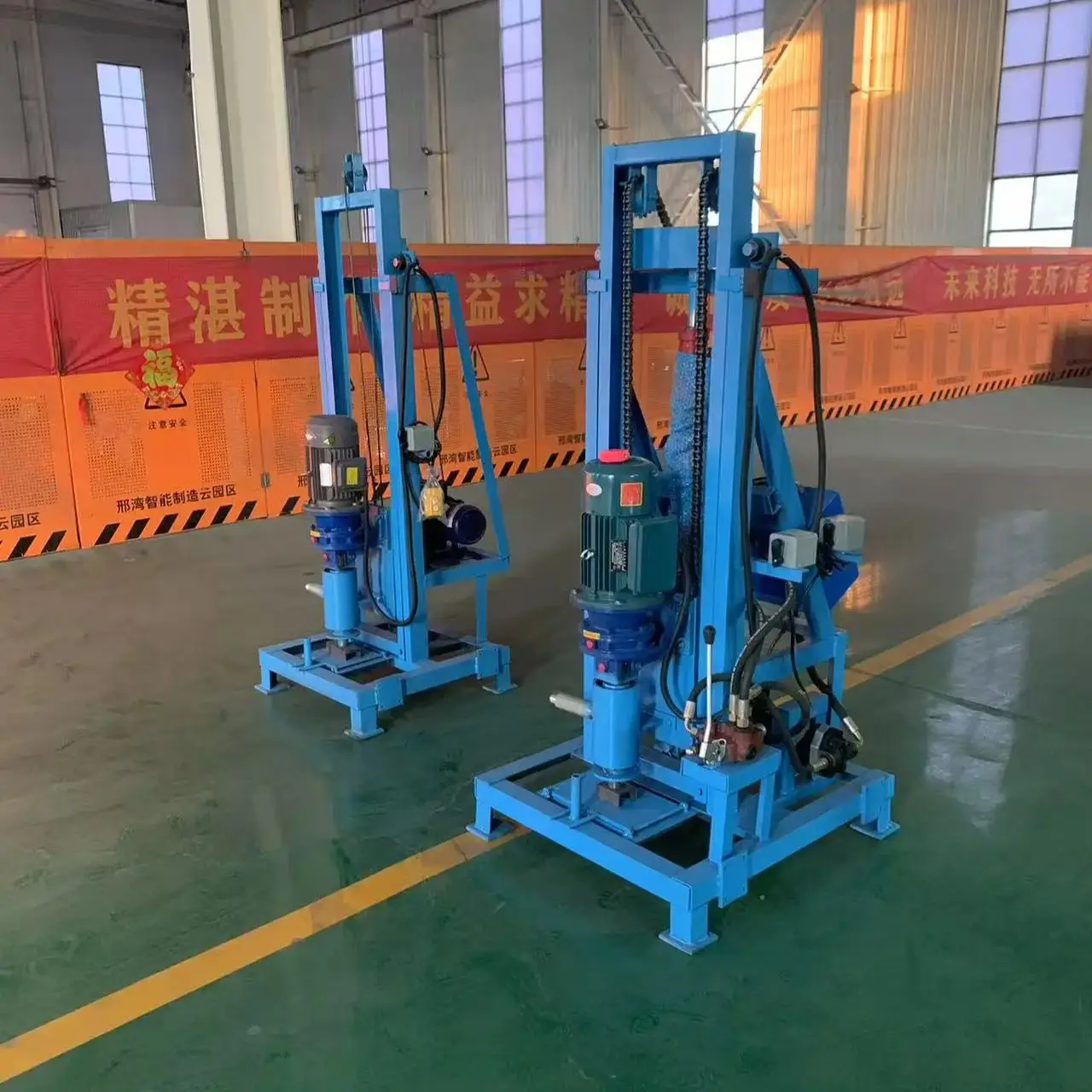 جهاز حفر دوار مخصص عالي الجودة بعمق 100 متر - آلات آبار المياه المحمولة للبيع #1