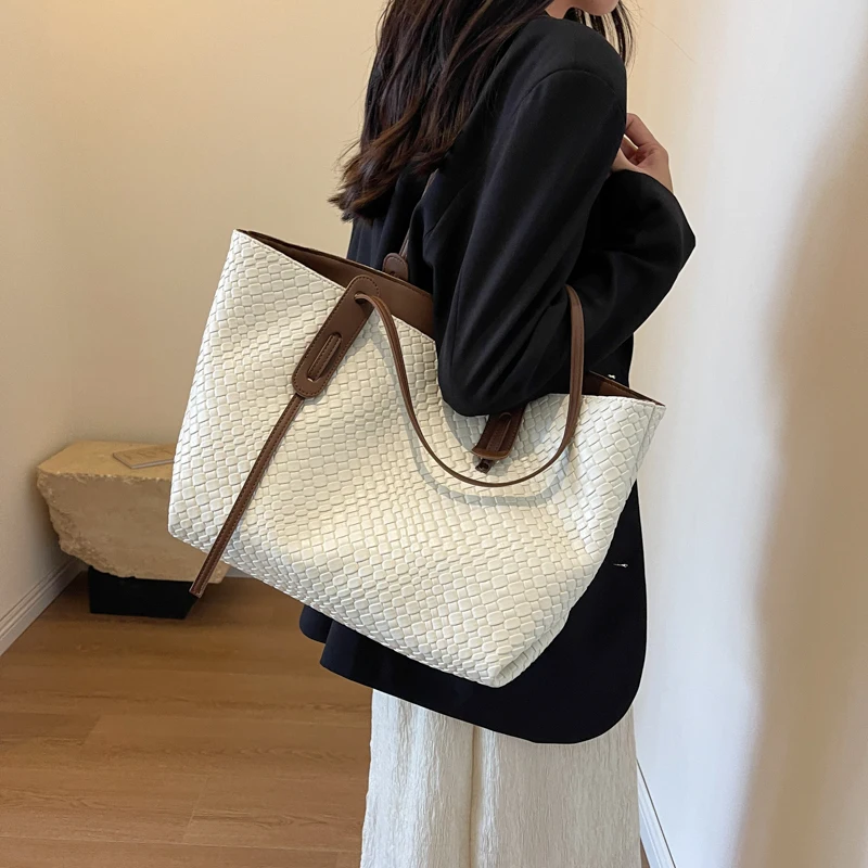 Luxury Brand Designer Big Capacity Tote Shouler Bags for Women Handbags Purses 2023 New Vintage Ladies shopping travel Bags