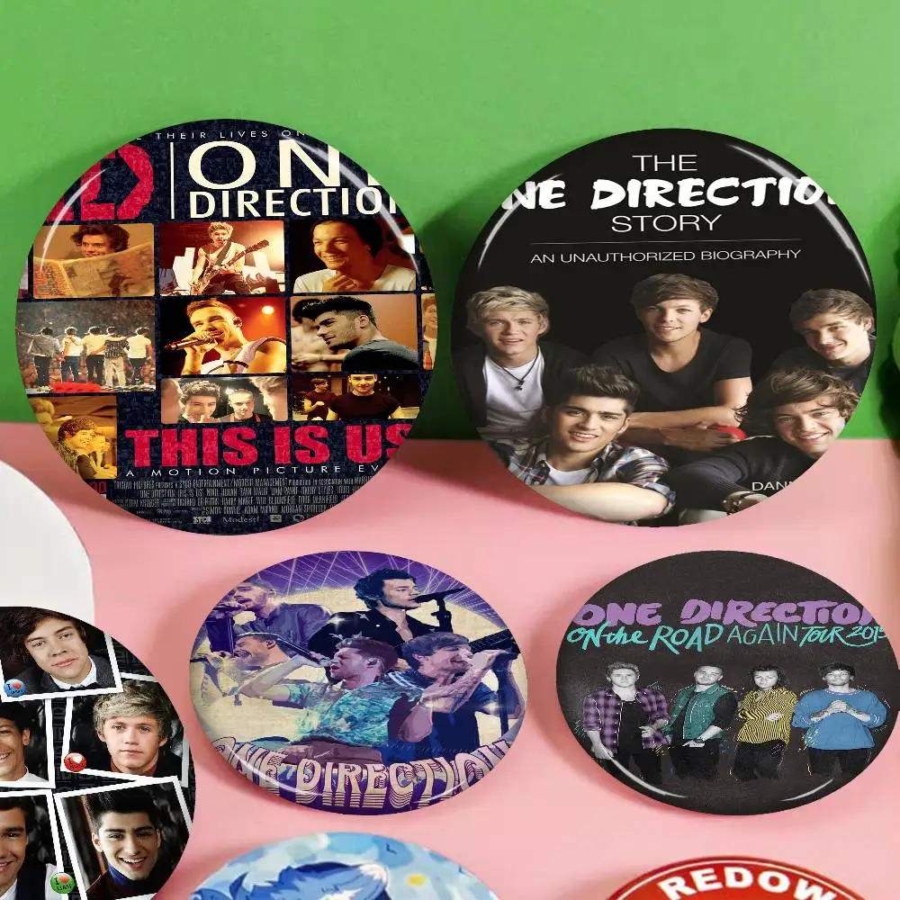 O-One Band Directions Anime Button Pin Handmade Brooch for Clothes Cartoon Badge Backpack Decoration Jewelry Accessories