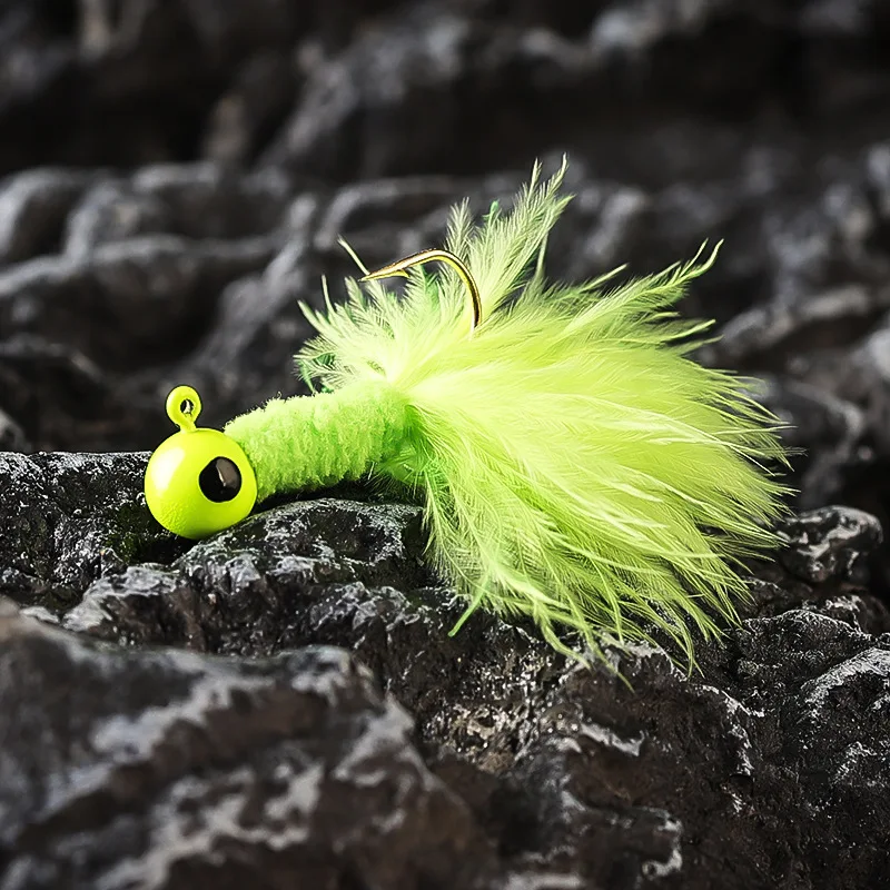 اليدوية الدجاج ريشة هوك مايكرو يطير هوك 0.9g1.7g3.5g الملونة ريشة تهزهز رئيس إغراء باس الطعم وهمية