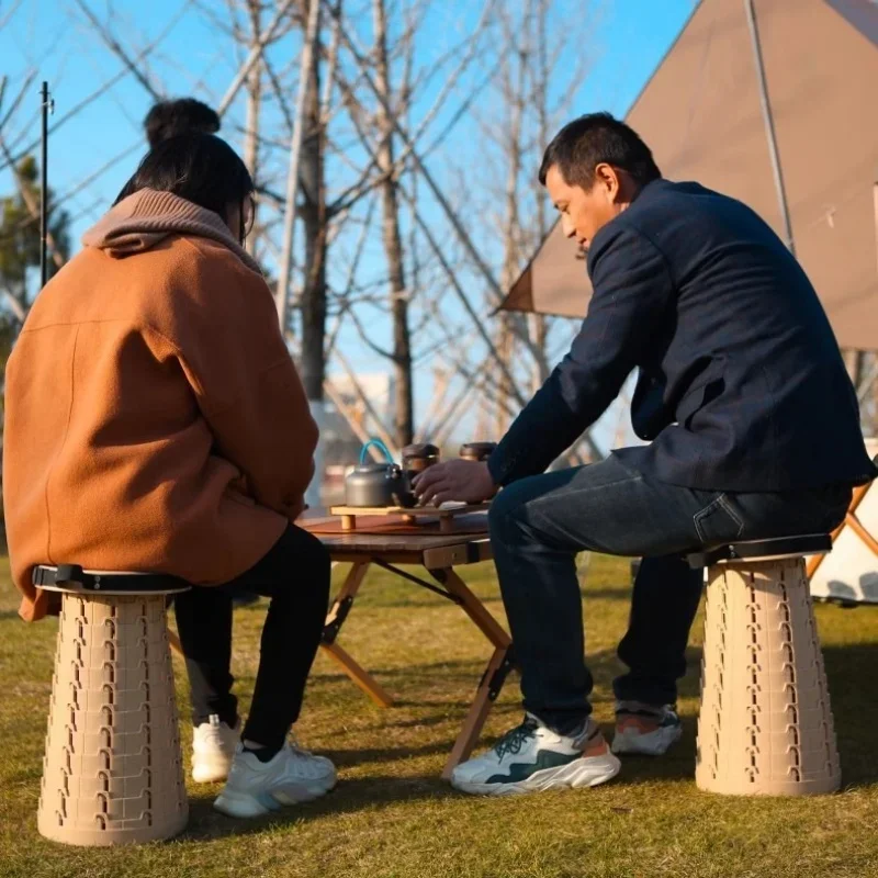 Nowe przenośne okrągłe krzesło składane plastikowe krzesło akordeonowe na zewnątrz chowany na plażę Camping podróże wędkarstwo stołek turystyczny