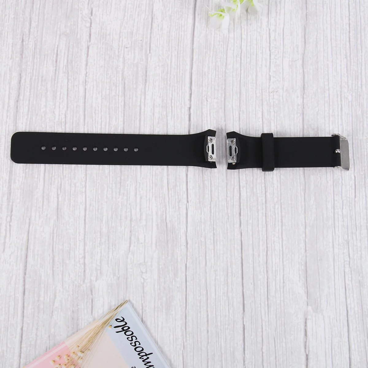 

Silicone Sports Watch Band Replacement Strap Thicken Fit for Gear S2 R720 R730 Adjustable Comfortable for Adults Black