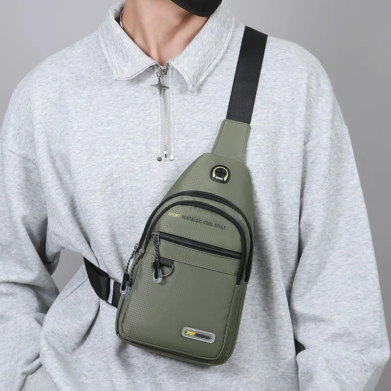 

Casual Men's Shoulder Bag,made of Durable Oxford Fabric,suitable for Outdoor Sports Chest Bags,commuting To Work,daily Outings