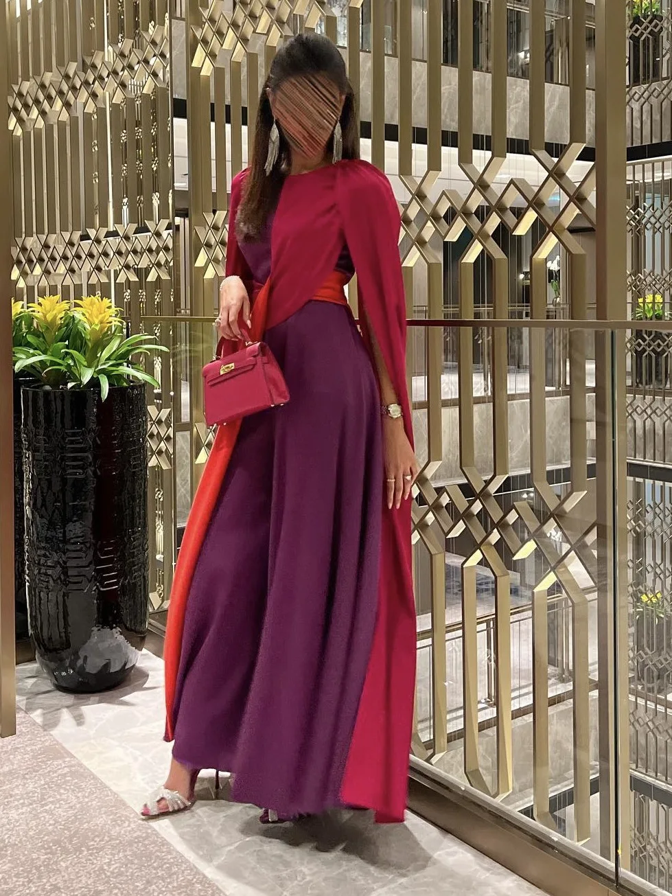 2025 가을 겨울 신상 여성 의류 발목 기장 섹시 스플라이싱 숄 볼 드레스 점프수트