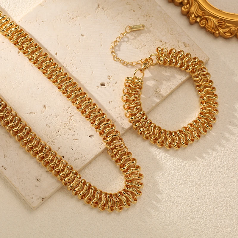 EILIECK Edelstahl Halsketten- und Armband-Set für Damen, Goldfarben, wasserdicht, mit markanter Metalltextur, dicker Kette, modisches Schmuckstück. – Detail 16