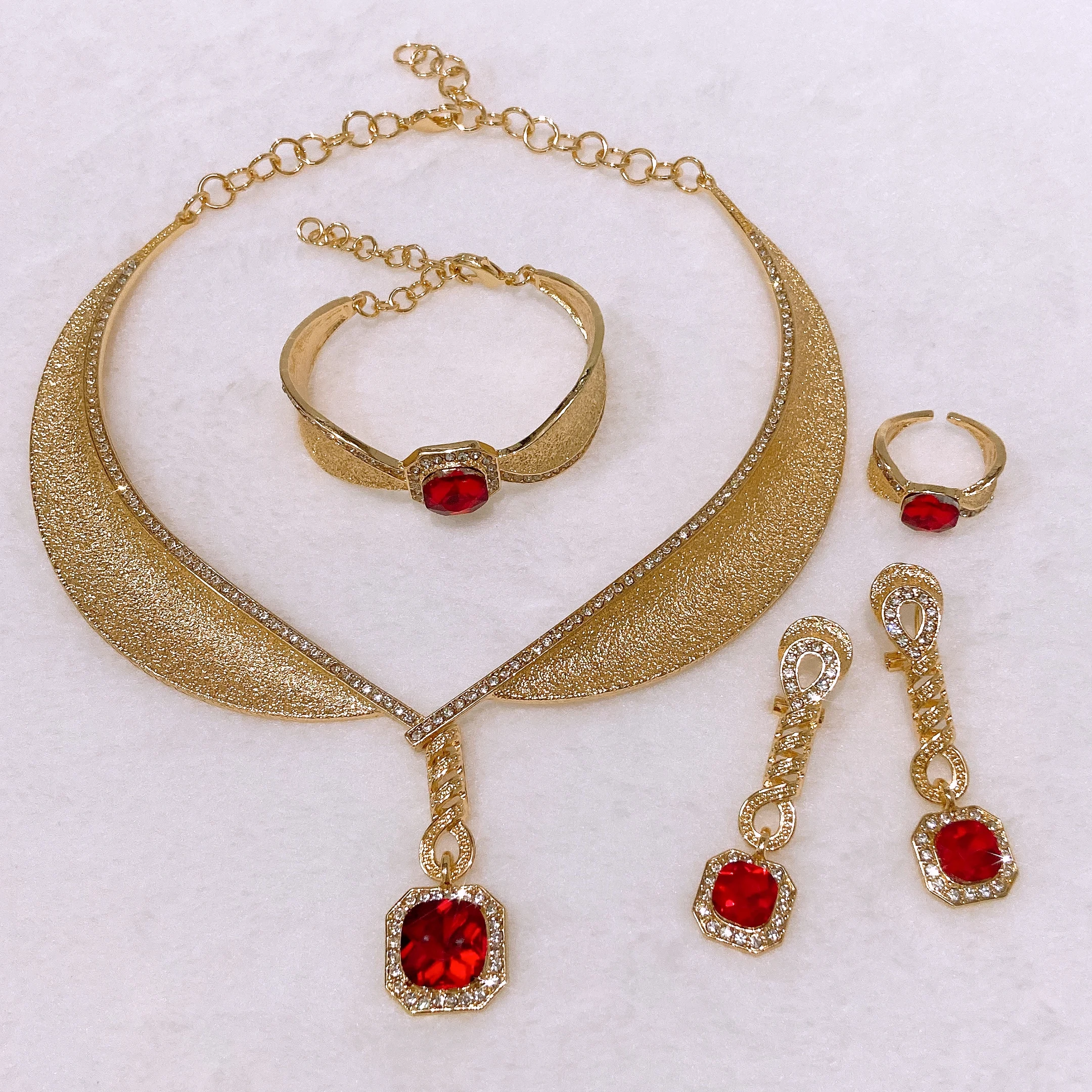 

Dubai gold necklace earrings ring set women noble fashion design jewelry party gift Nigeria bride new