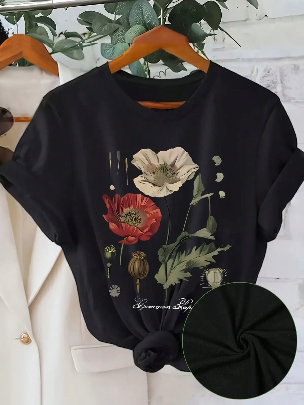 Plus Size - Plus Size - Fashionable Plus-Size Floral Print T-Shirt, Casual Round-Neck Short-Sleeve Top, Suitable For Women'S Spring And Summer Wear, Machine Washable,Breathable And Comfortable Short-Sleeved Round-Neck Top, Suitable For All Seasons