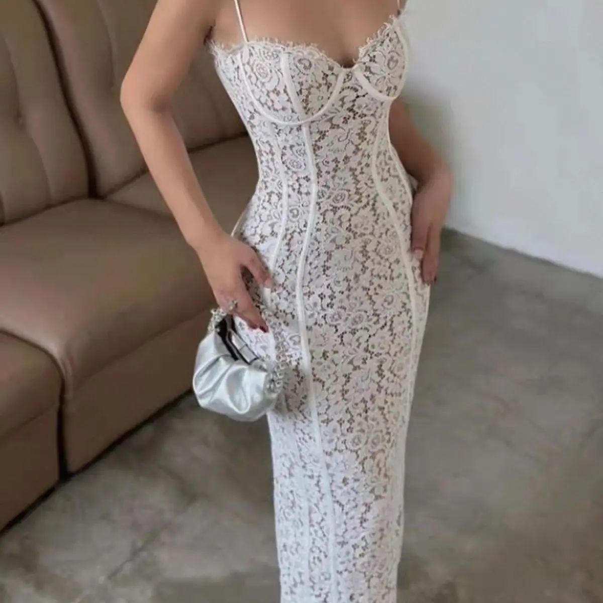 

Temperament socialite royal sister wind lace dress suspender slim waist hip skirt women