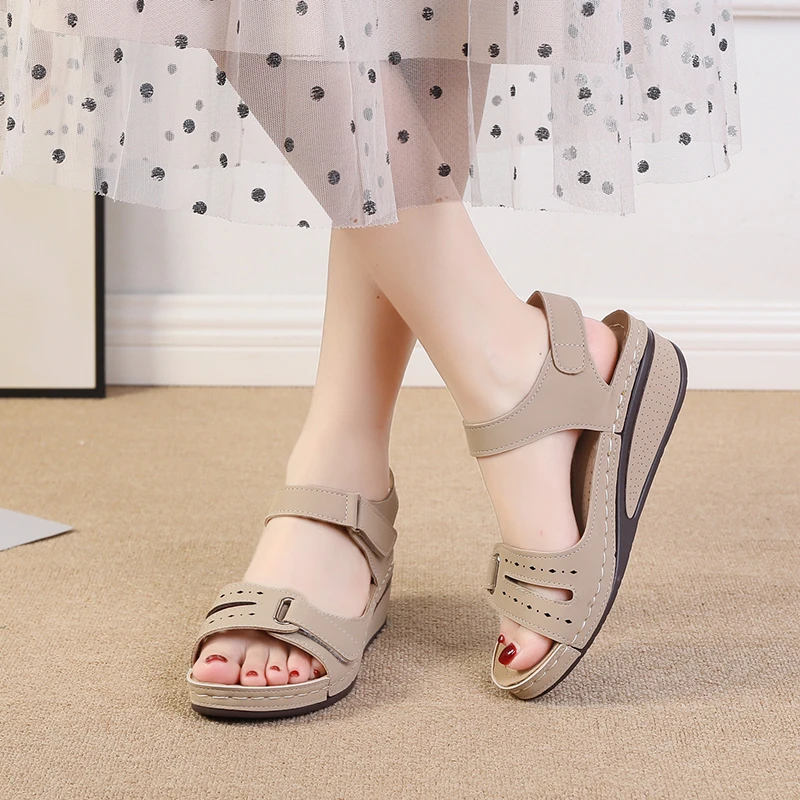 صنادل نسائية لصيف 2025 خياطة ناعمة للسيدات أحذية شاطئ مسطحة مريحة للمشي شباشب نسائية عصرية Sandalias De Mujer #6