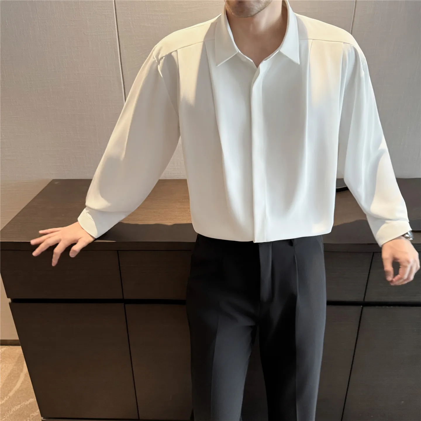 High Quality Loose Pleated Shirt for Men Solid Color Long Sleeved Casual Shirt Versatile Business Social Streetwear Shirts 2025