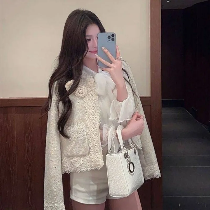 Autumn Winter Lace Patchwork Sequins Tweed Jacket Women Cropped Top Casual Coat 3D Floral Clothes Women Sweet Cardigan Trendy