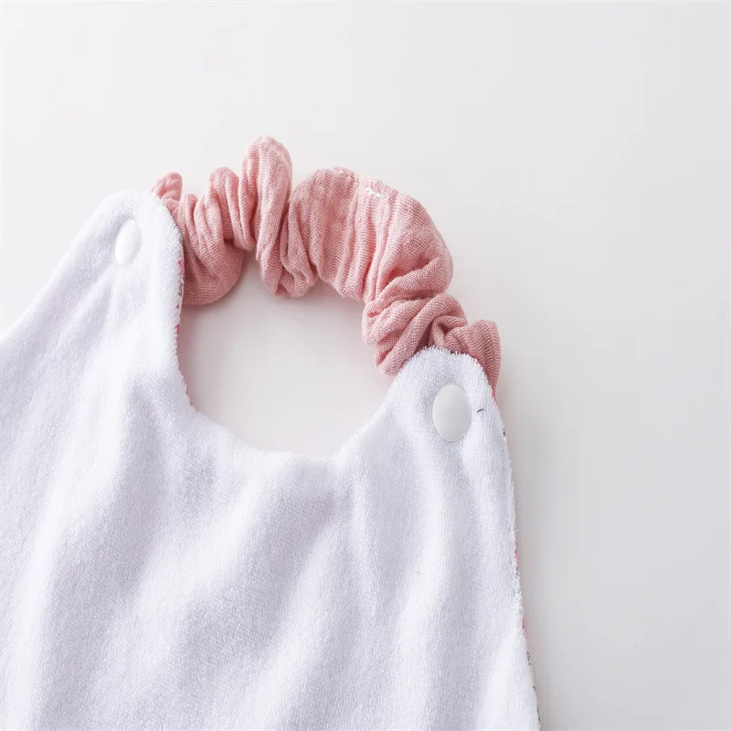الكورية نمط الطفل المرايل الوليد يبصقون الحليب Facecloth الرضع الأزهار اللعاب المناشف القطن الخالص مقاوم للماء تغذية الترويل القماش