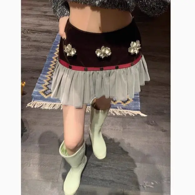 

New Velvet Splicing Removable Decorative Flower Pleated Skirt