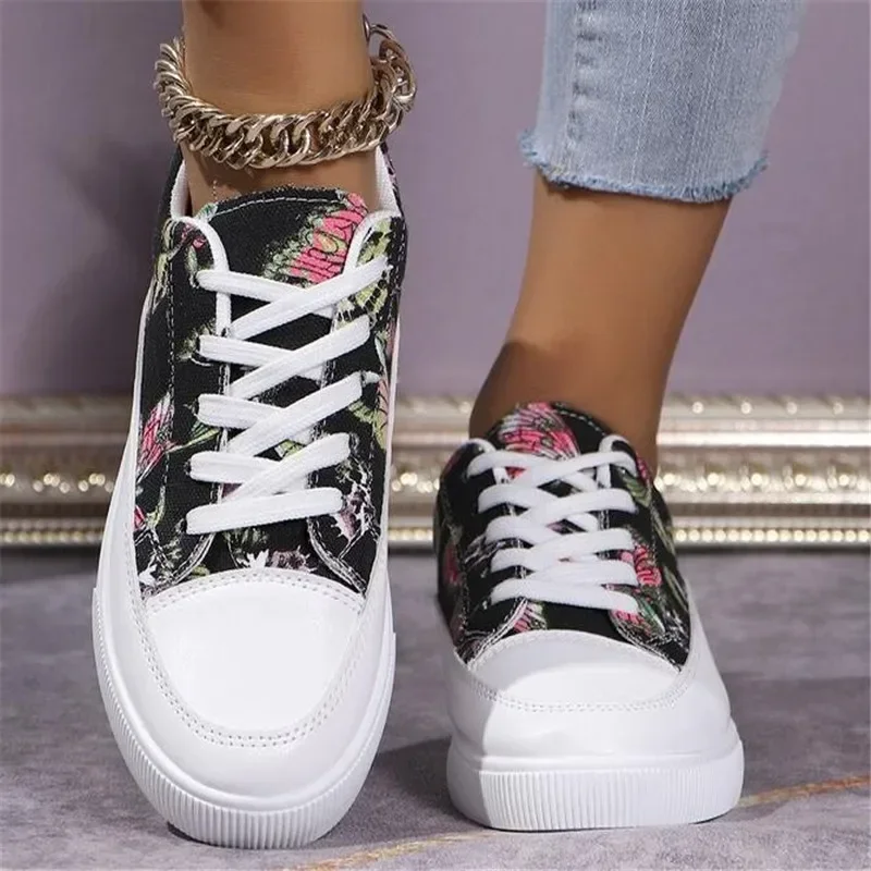 Women Casual Shoes Fashion Breathable Walking Mesh Flat Shoes Sneakers Women 2024 Gym Vulcanized Shoes White Female Footwear