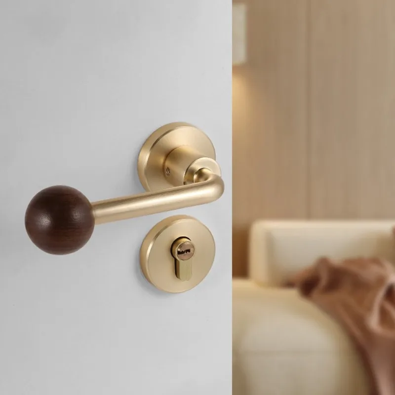 Indoor bedroom door lock, walnut magnetic split mute retro home wooden door handle