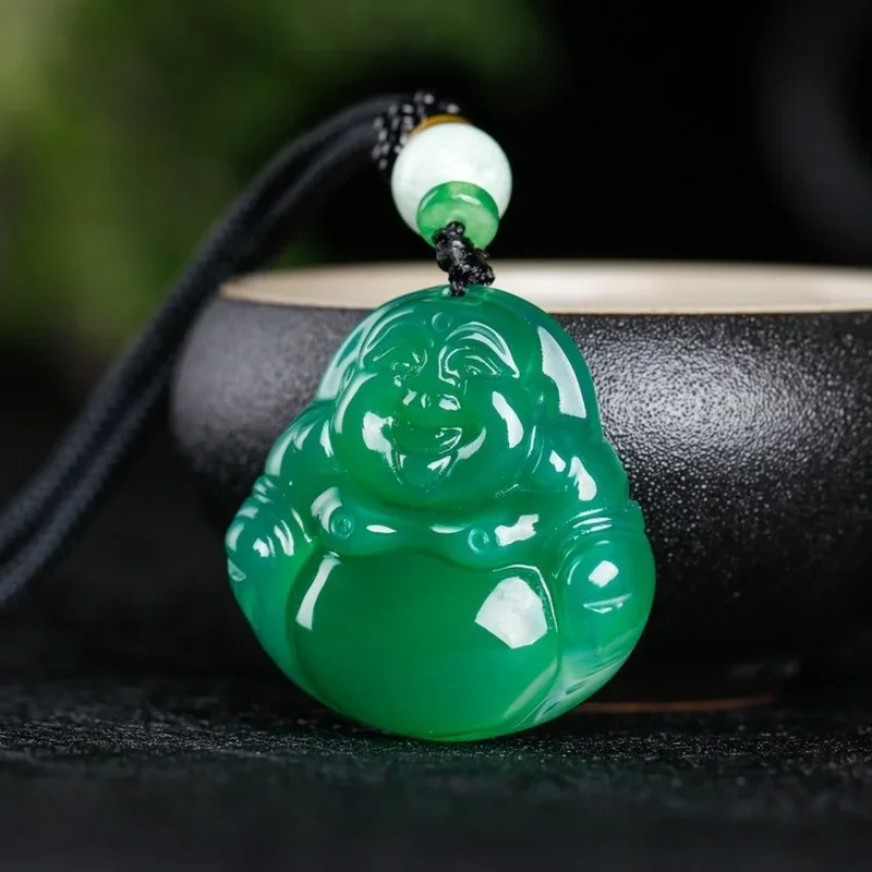 

China Natural Green Chalcedony Hand Carved Buddha Pendant Fashion Jewelry Men's and Women's Agate Buddha Necklace Gift