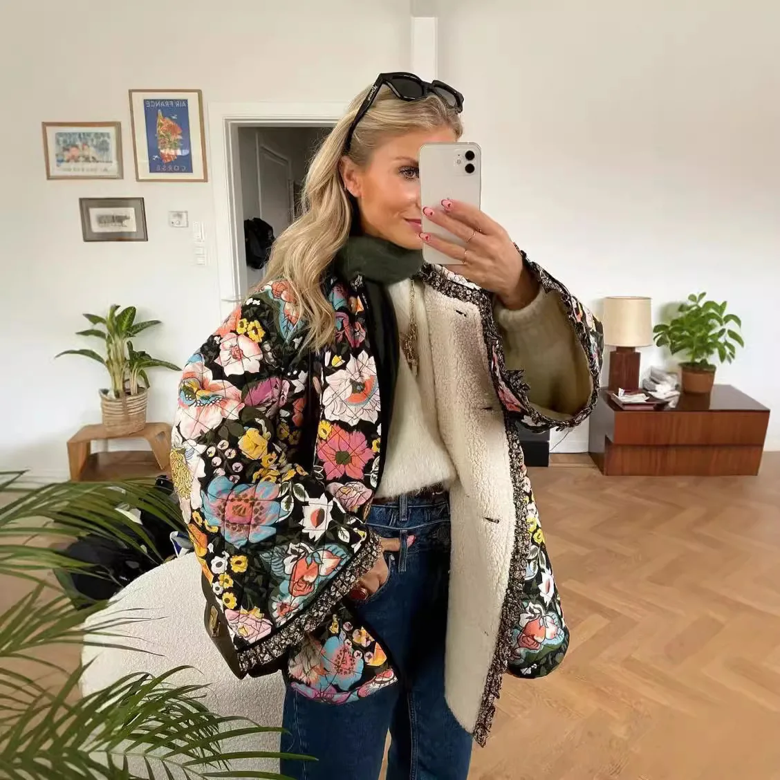 

2024 New Autumn Winter Printed Imitation Cashmere Jacket, Comfortable And Casual With Flared Sleeves, Loose Fitting Women's