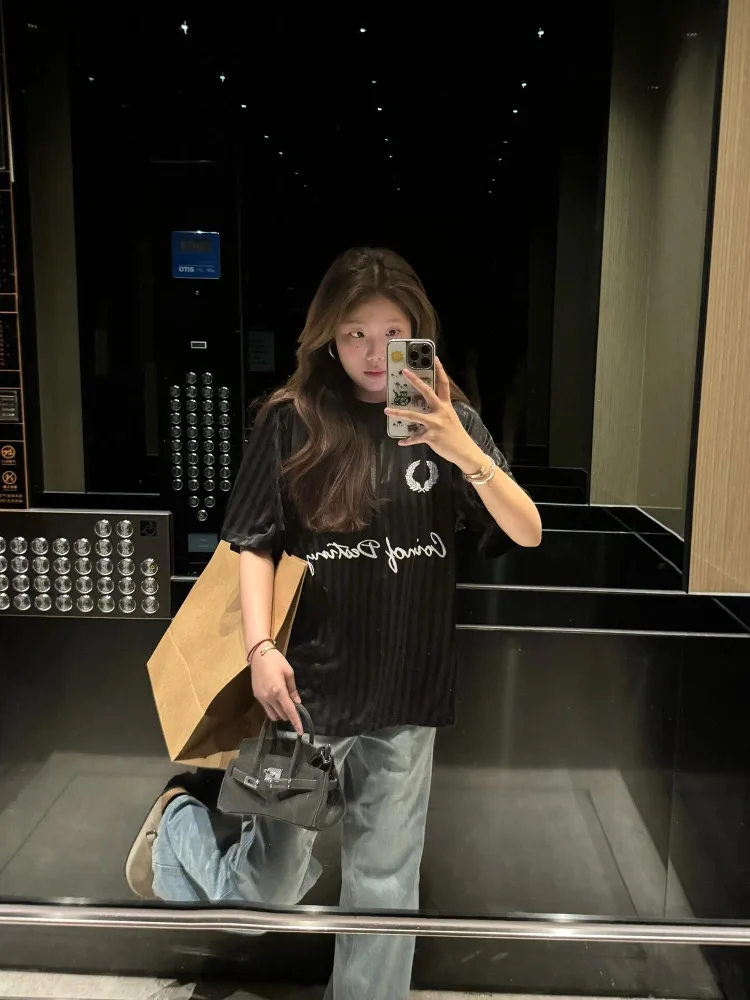 

Американская летняя спортивная повседневная свободная женская футболка в стиле ретро с круглым дизайном Ne ort Sve для поездок на работу Sle Pure...