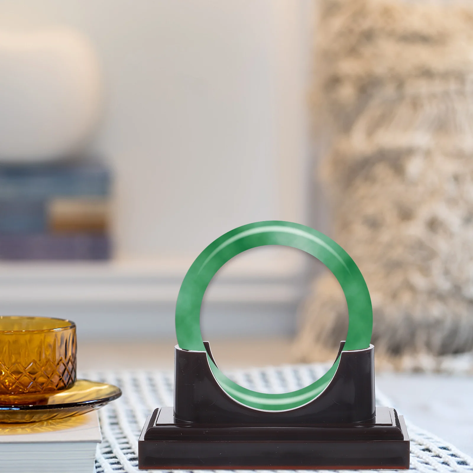 

4Pcs Bracelet Display Holders Plastic Portable Bangle Stand Jewelry Storage Display Holder Bracelet Holder Bangle Stand