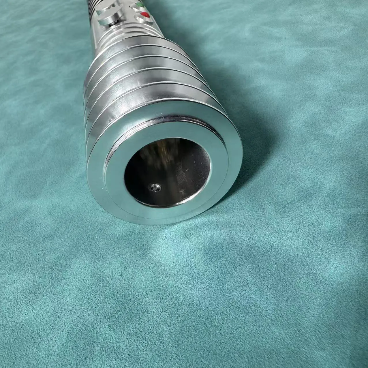 ليتسبر الثقيلة المبارزة بكسل المعادن هيلت ألوان لا نهائية الخطوط الصوتية تغيير السيوف الليزر تأثيري لعب الاطفال