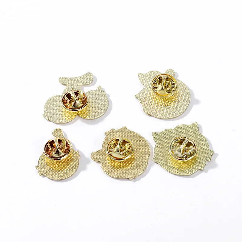 Unisex Cute Fruit Brooches Alloy Enamel Apple Peach Cherry Badge DIY Clothes Bags Shoes Hat Scarf T-shirt Jeans Decor Pins