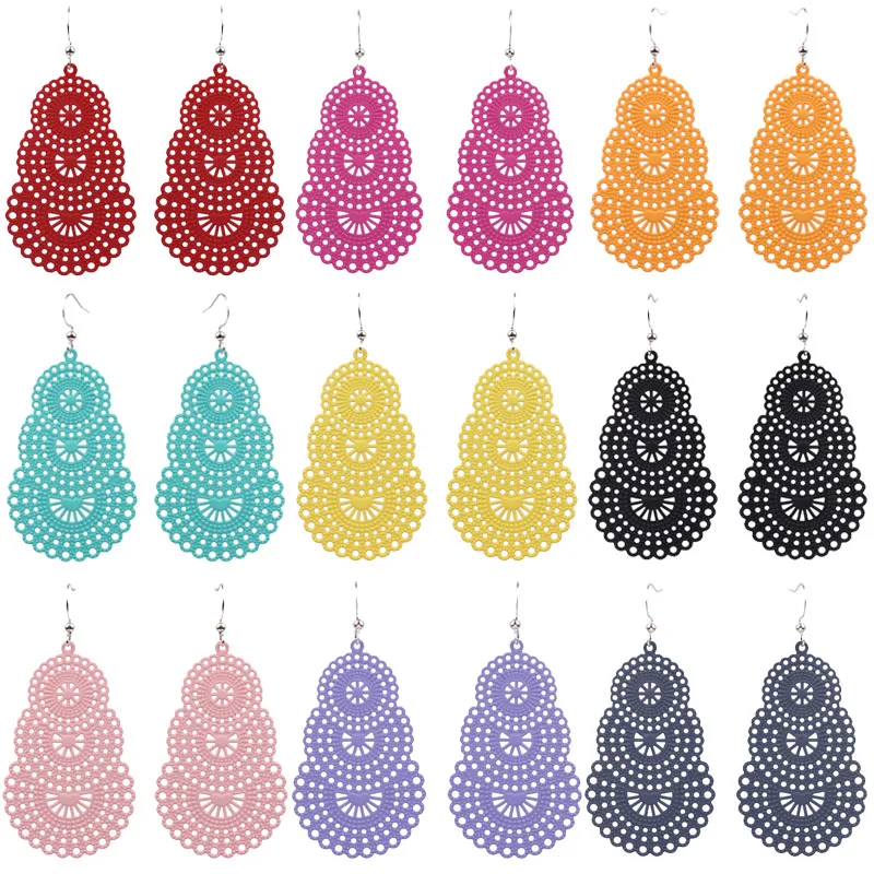 Pendientes largos con patrón calado de Color caramelo Vintage para mujer, joyería grande, colgante de gota de Metal geométrico hueco