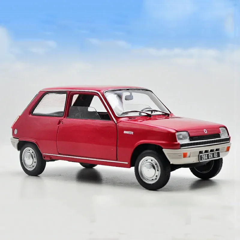 Diecast 1:18 Scale Alpine Renault 5 1976 Simulation Alloy Car Model Metal Souvenir Ornaments Display Vehicle Gift Collection