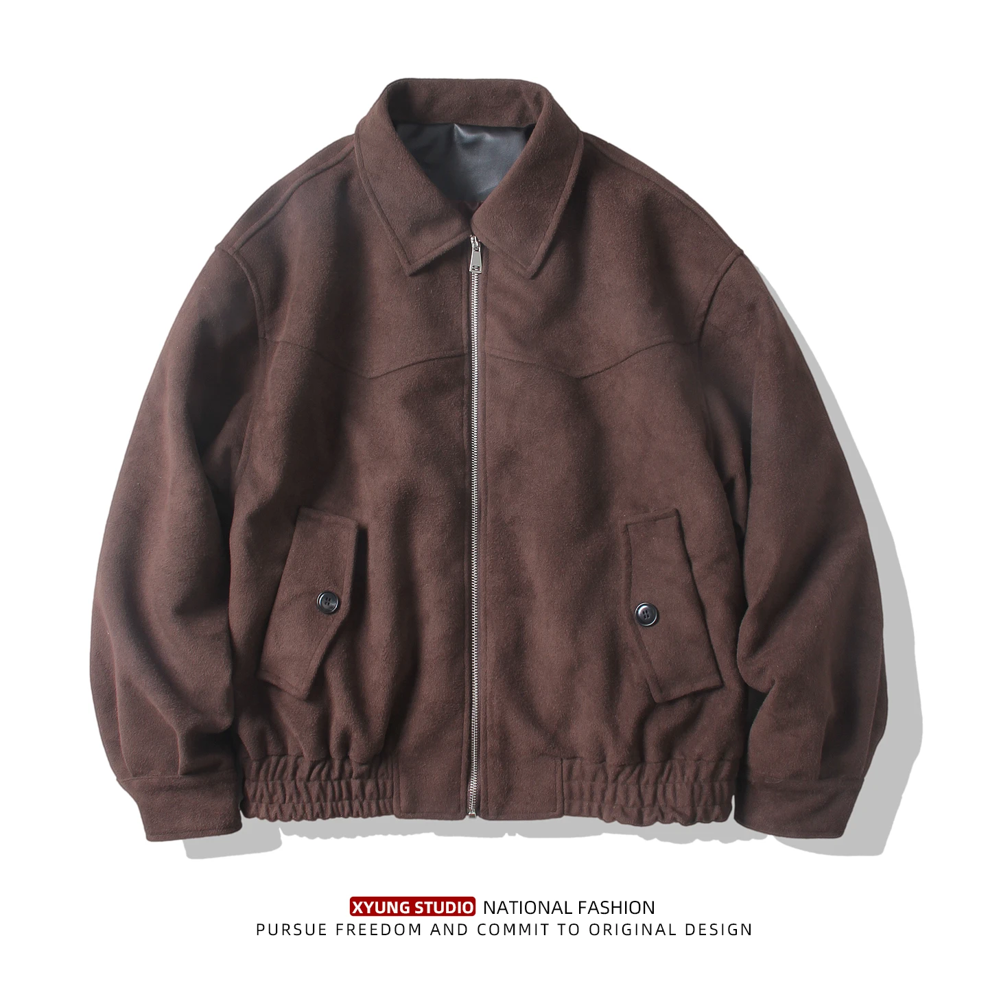 

Мужская повседневная замшевая рабочая куртка с коротким воротником, свободного кроя, в американском стиле, из полиэфирного волокна, ветрозащитная, не мнется, коллекция Весна 2026