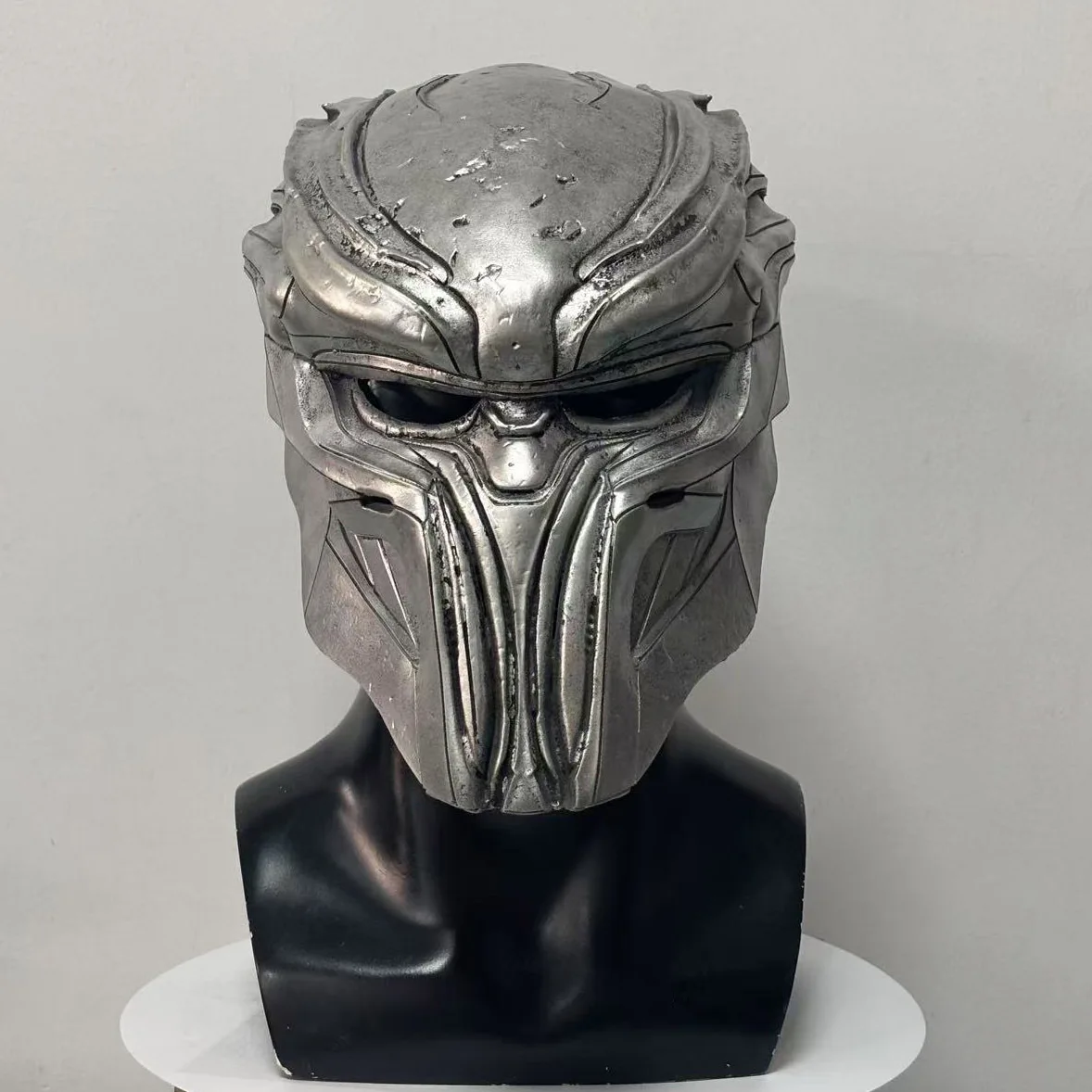 The Predator Silver Mask Half Face Mask Halloween Masquerade Party Cosplay Costume Props Accessories