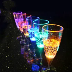 6pcs Led Luminous Creative Wine Glass Champagne Glass Plastic High Foot Wine Cocktail Wedding Goblet Banquet Wedding Decoration