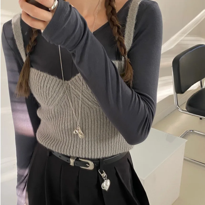 

Chic Knitted Vest Top Women's Faion Layering Base Slimming Versatile T-irt Set Trendy Autumn New Arrival