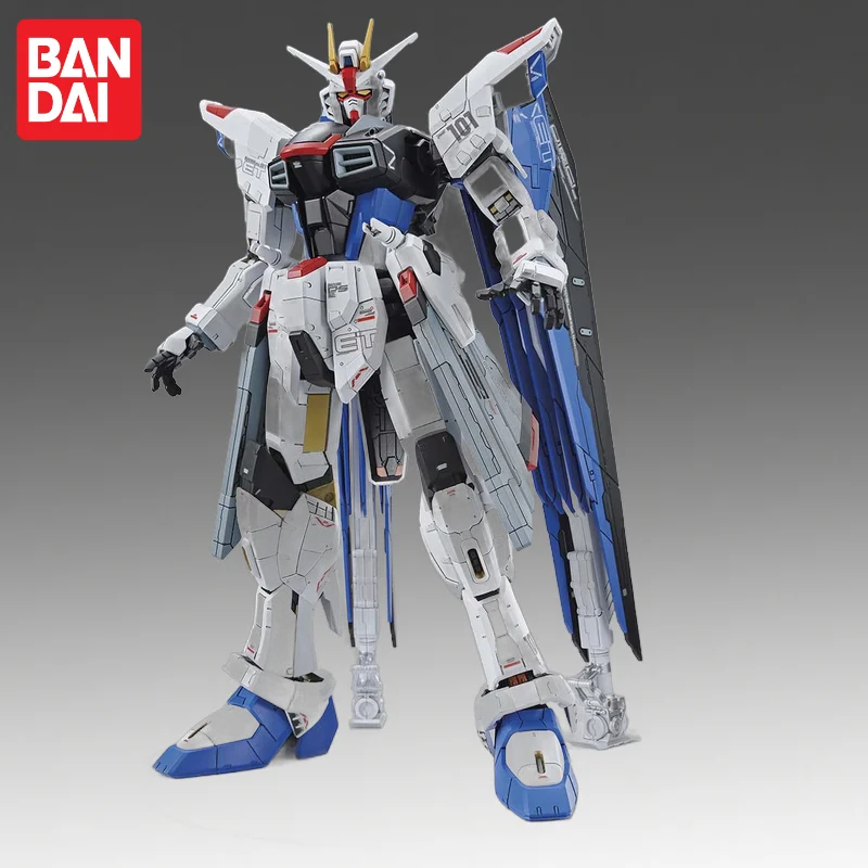 

В наличии: Оригинальная модель Bandai Full Mechanics 1/100 Full Mechanics-Gundam Freedom Gundam, новая, в коробке.